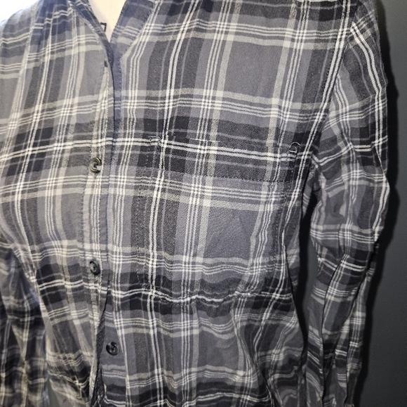 SO Womans Long Sleeve Flannel Size S - Picture 7 of 11